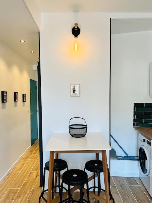 Superbe Appartement Au Coeur Du Mourillon Refais A Neuf Proche Des Plage Toulon Ngoại thất bức ảnh
